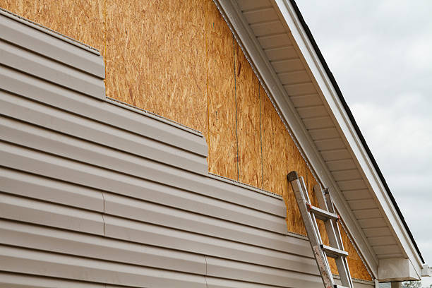 24/7 Emergency Siding Repair experts in Farmville, NC